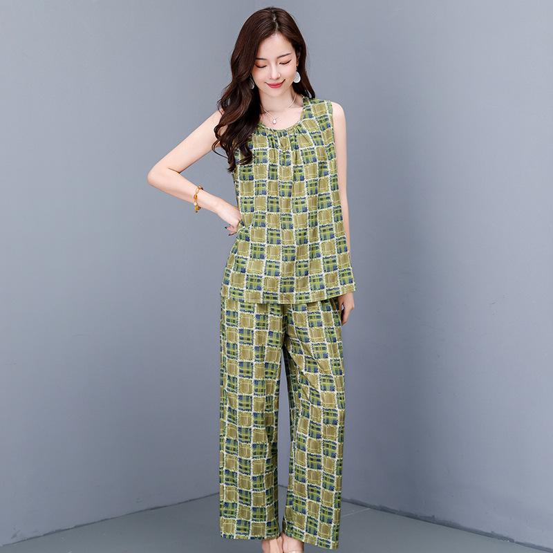 Women s Cotton Silk Sleeveless Two-Piece Set, Summer Style, Fashionable for Middle-aged and Elderly, Plus Size XL (90-115 lbs)
Women s Cotton Silk Sleeveless Two-Piece Set, Summer Style, Fashionable for Middle-aged and Elderly, Plus Size XL (90-115 lbs)