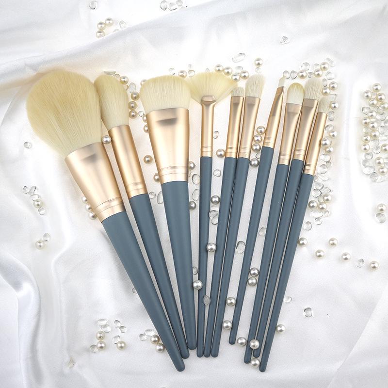 Портативный мини-набор кистей для макияжа с держателем
Портативный мини-набор кистей для макияжа с держателем