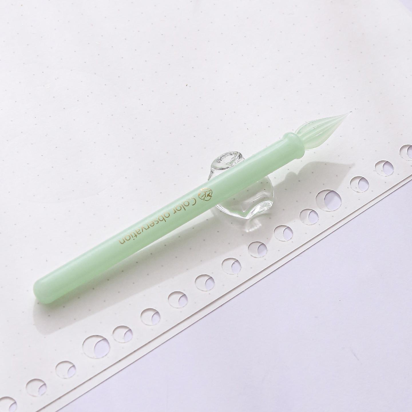 Mini Transparent Colored Glass Dip Pens Gift Box Set Colored Ink Hand Notebook Painting Sketch Line Drawing Pen Writing Supplies
Mini Transparent Colored Glass Dip Pens Gift Box Set Colored Ink Hand Notebook Painting Sketch Line Drawing Pen Writing Supplies