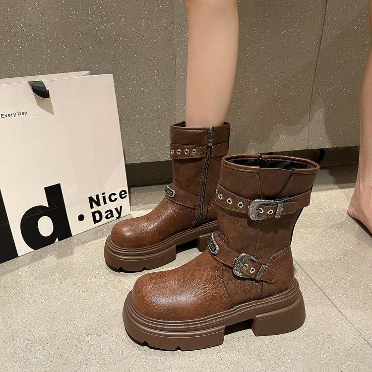 Cowhide version! Zhao Zhaoyi has the same style~ retro British style side zipper short boots brown Merard Knight western boots 40 коричневый
Cowhide version! Zhao Zhaoyi has the same style~ retro British style side zipper short boots brown Merard Knight western boots 40 коричневый