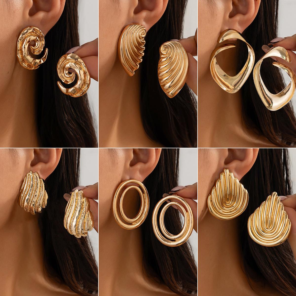 Fashion geometric niche thread ins wind stud earrings women, temperament alloy texture retro versatile ear jewelry
Fashion geometric niche thread ins wind stud earrings women, temperament alloy texture retro versatile ear jewelry