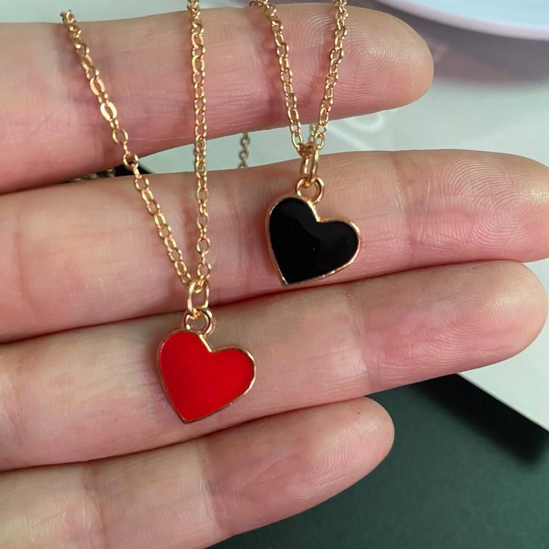 2 PCS Black Red Color Love Heart Pendant Choker Fashion Necklace Golden Color Link Chain Cute Romantic Necklace Gift for Friend
2 PCS Black Red Color Love Heart Pendant Choker Fashion Necklace Golden Color Link Chain Cute Romantic Necklace Gift for Friend