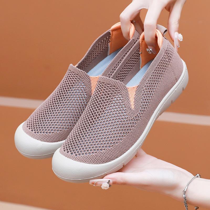 The New Hollowed-out Women s Shoes Are Breathable Casual One-step Mom Shoes and Lightweight Lazy Shoes 44 бежевий
The New Hollowed-out Women s Shoes Are Breathable Casual One-step Mom Shoes and Lightweight Lazy Shoes 44 бежевий