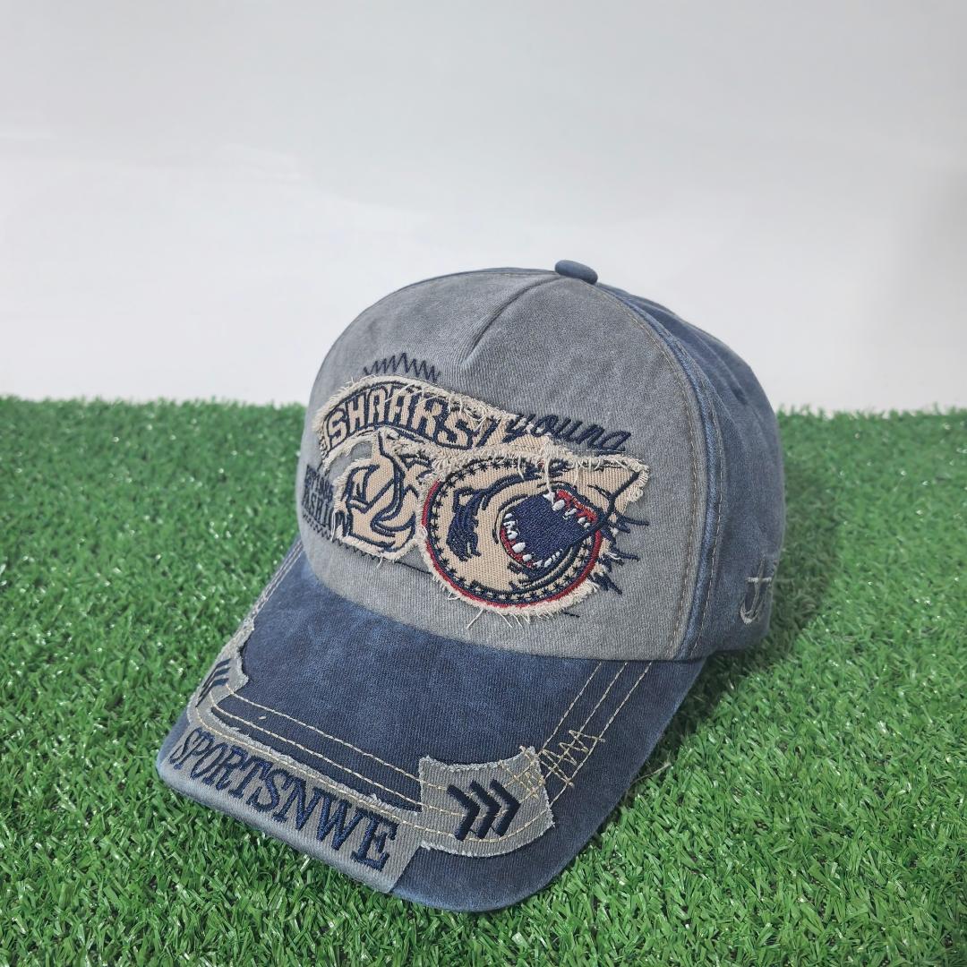 2026 New Vintage Distressed Shark Embroidery Baseball Cap for Men Women Washed Cotton Adjustable Trucker Hat Outdoor Casual Sun Adjustable темно-синього кольору
2026 New Vintage Distressed Shark Embroidery Baseball Cap for Men Women Washed Cotton Adjustable Trucker Hat Outdoor Casual Sun Adjustable темно-синього кольору