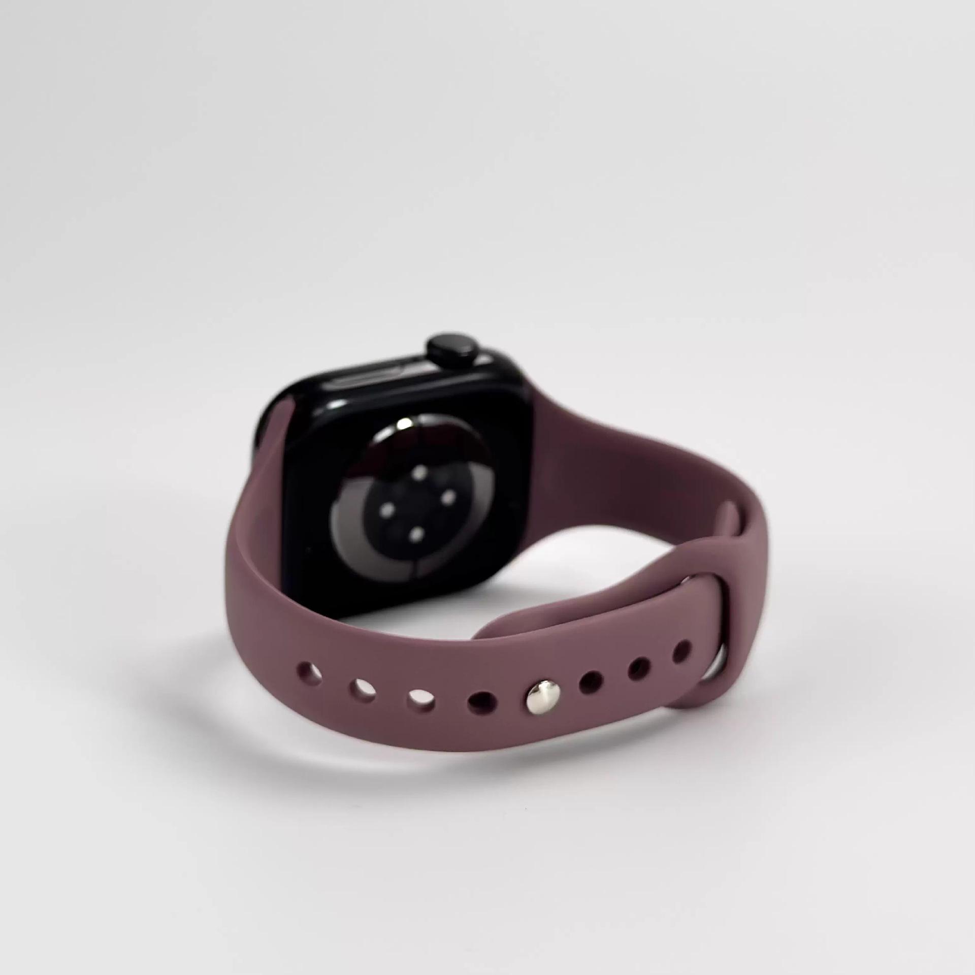 Совместимый тонкий силиконовый спортивный ремешок для Apple Watch S11/8/7/Ultra/3 46mm
Совместимый тонкий силиконовый спортивный ремешок для Apple Watch S11/8/7/Ultra/3 46mm