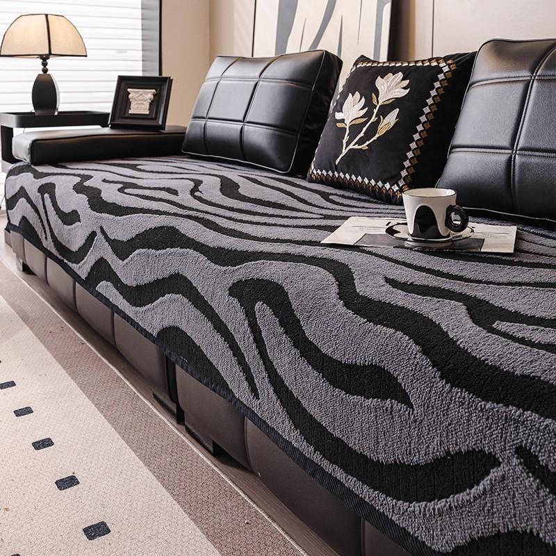 1pc Zebra Stripes Jacquard Fleece Sofa Cover, Retro Modern Couch with Anti-Slip Backing Plush Fleece Easy-care Sofa Towel 90x90cm темно серый
1pc Zebra Stripes Jacquard Fleece Sofa Cover, Retro Modern Couch with Anti-Slip Backing Plush Fleece Easy-care Sofa Towel 90x90cm темно серый