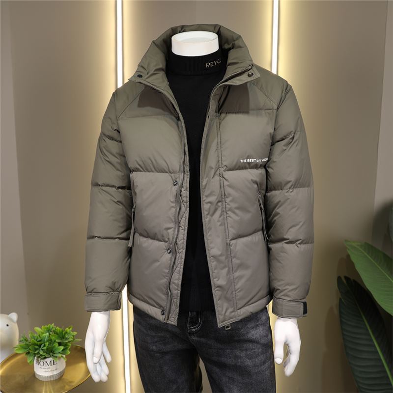 Winter new handsome thickened young casual men s light and versatile stand-up collar warm jacket 4XL армія зелений колір
Winter new handsome thickened young casual men s light and versatile stand-up collar warm jacket 4XL армія зелений колір