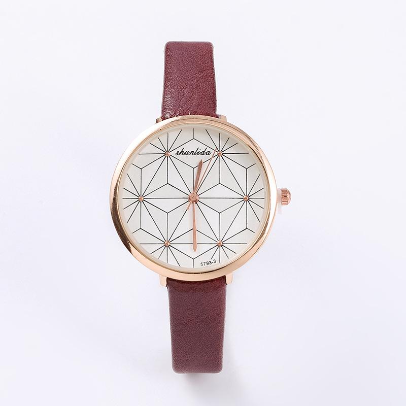 Mori Personality Geometric Pattern Small Dial Student Watch Ladies Belt Quartz Watch красный
Mori Personality Geometric Pattern Small Dial Student Watch Ladies Belt Quartz Watch красный