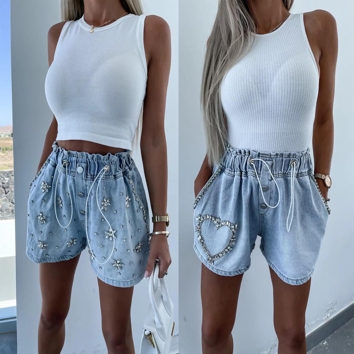 Handmade Beaded Rhinestone Elastic Waist Denim Shorts for Women – European & American Summer Autumn Fashion Extra Large
Handmade Beaded Rhinestone Elastic Waist Denim Shorts for Women – European & American Summer Autumn Fashion Extra Large