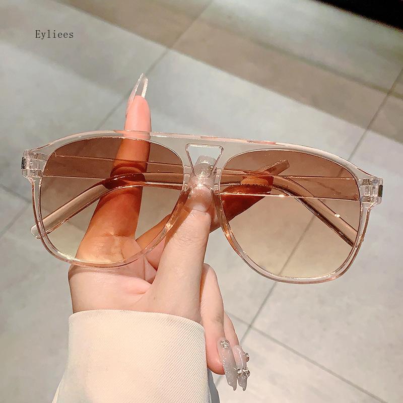 Premium Brand Designer Big Frame Pilot Sunglasses Women For Men Trend Sun Glasses Vintage Punk Shades Popular Eyeglasses UV400
Premium Brand Designer Big Frame Pilot Sunglasses Women For Men Trend Sun Glasses Vintage Punk Shades Popular Eyeglasses UV400