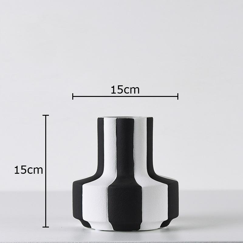 Minimalist Black and White Stripes Ceramic Vase Table Decoration Flower Arrangement Flower Pot Floral Vases Room Aesthetic Decor
Minimalist Black and White Stripes Ceramic Vase Table Decoration Flower Arrangement Flower Pot Floral Vases Room Aesthetic Decor