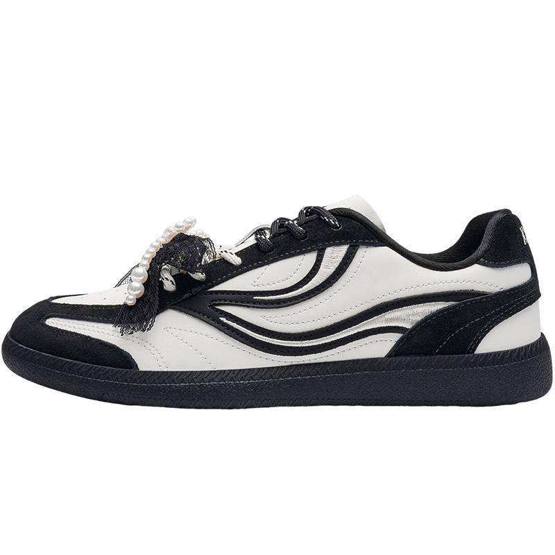 Kappa Women s German Trainer Casual Shoes UK 3
Kappa Women s German Trainer Casual Shoes UK 3