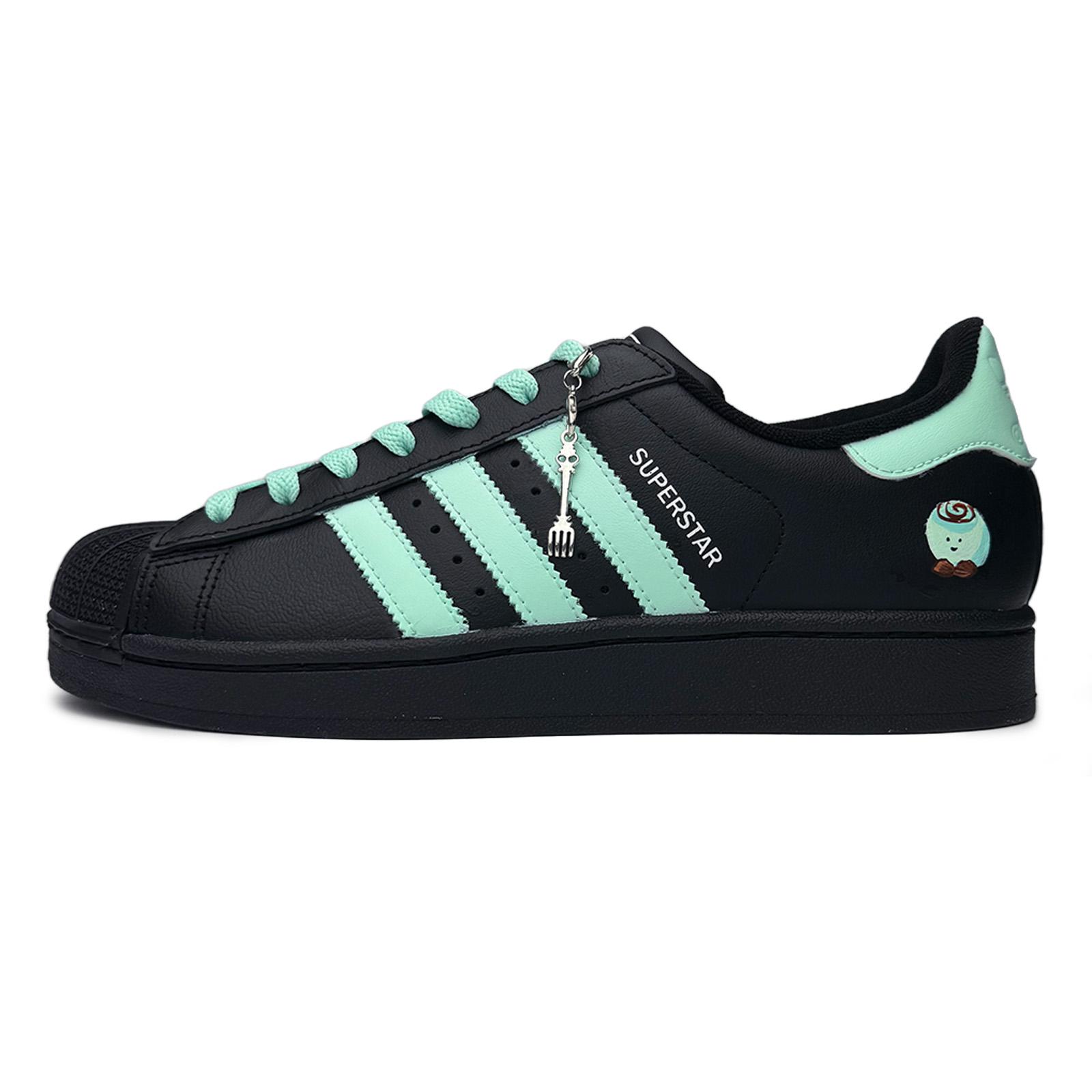 Adidas Originals Superstar 2 Abrasion Resistant Low top Skateboard Shoes Unisex Black Green JI0079(Team865-) 38⅔
Adidas Originals Superstar 2 Abrasion Resistant Low top Skateboard Shoes Unisex Black Green JI0079(Team865-) 38⅔