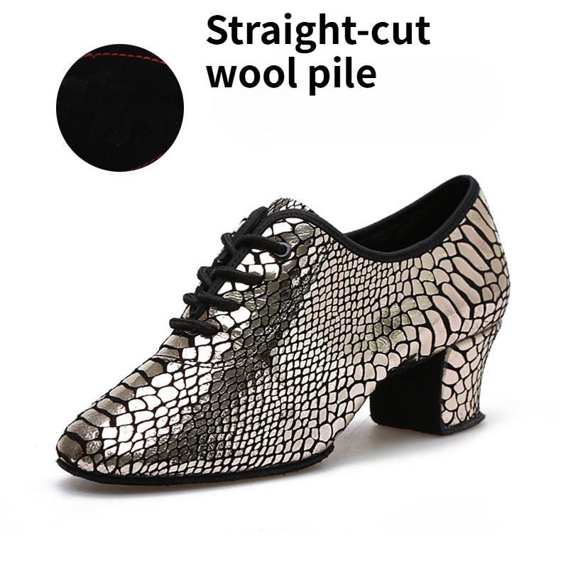 Dance Scarf Leather Teacher Shoes for Women - Adult Mid-Heel Sailor Dance Camouflage Shoes for Catwalk 41
Dance Scarf Leather Teacher Shoes for Women - Adult Mid-Heel Sailor Dance Camouflage Shoes for Catwalk 41