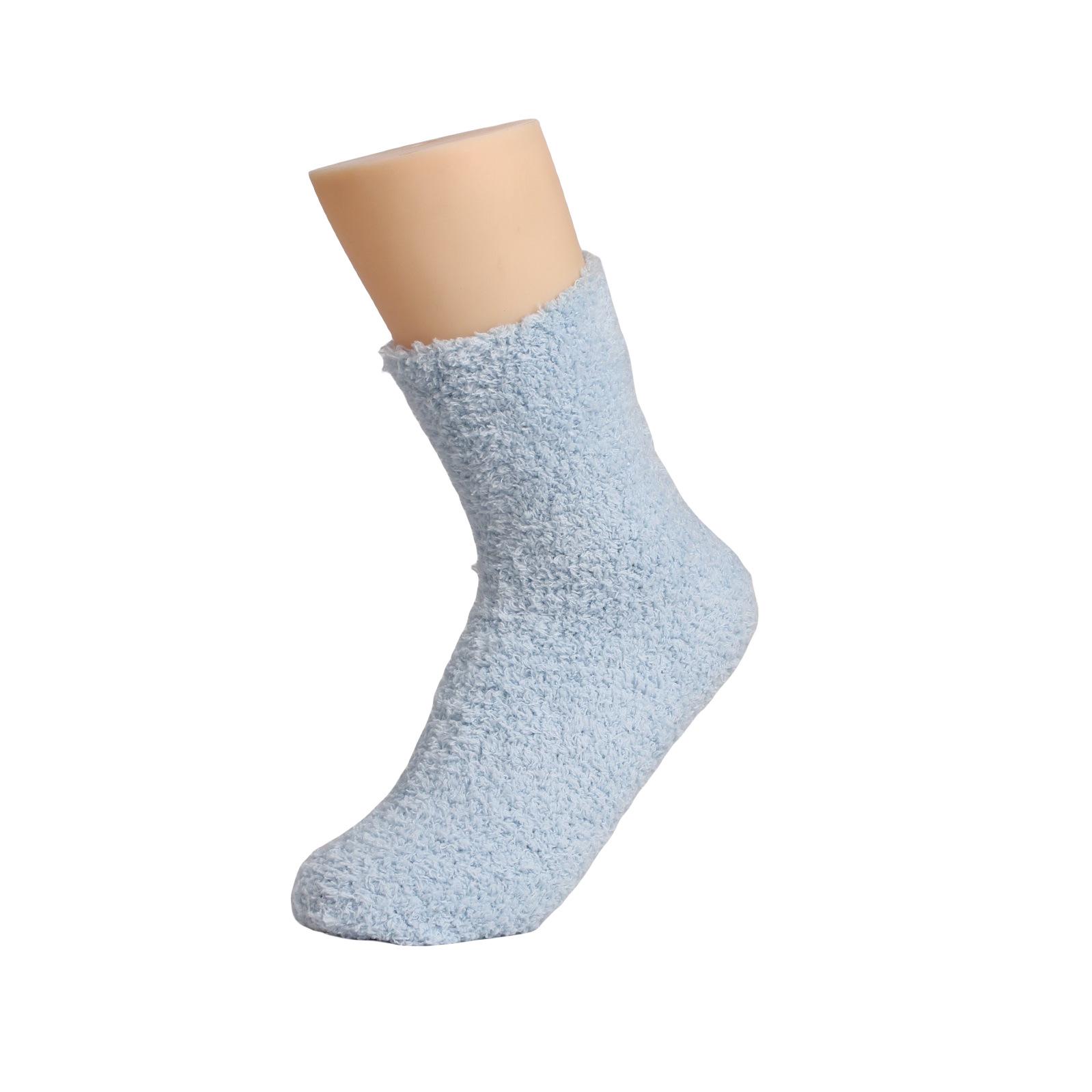 Women s Coral Velvet Thickened Plush Socks - Winter Solid Color Floor Sleepwear One Size
Women s Coral Velvet Thickened Plush Socks - Winter Solid Color Floor Sleepwear One Size