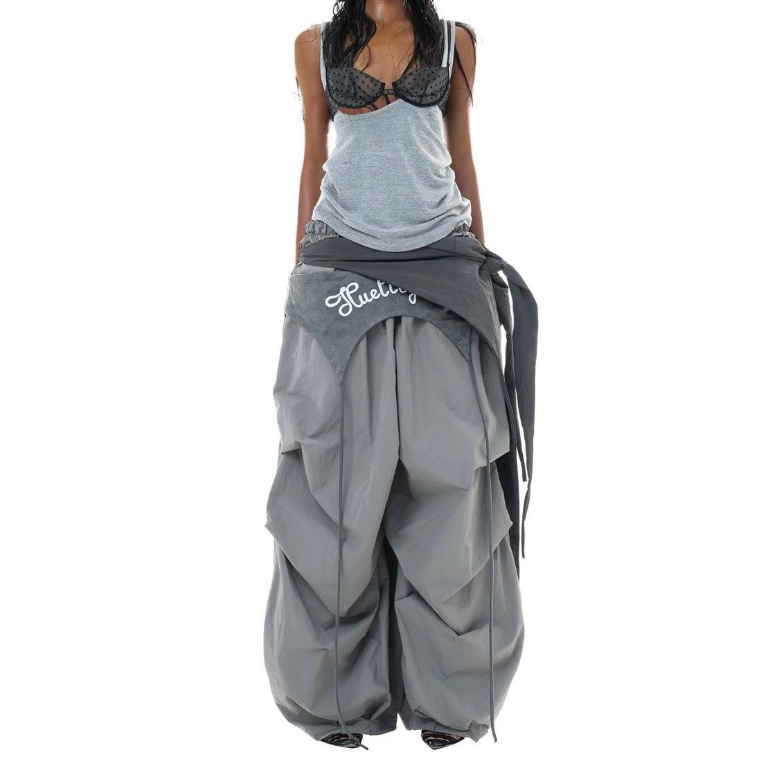 Women s American Street Grey Wide-Leg Scimitar Pants - Spring 2025 Sporty Casual Design XL
Women s American Street Grey Wide-Leg Scimitar Pants - Spring 2025 Sporty Casual Design XL