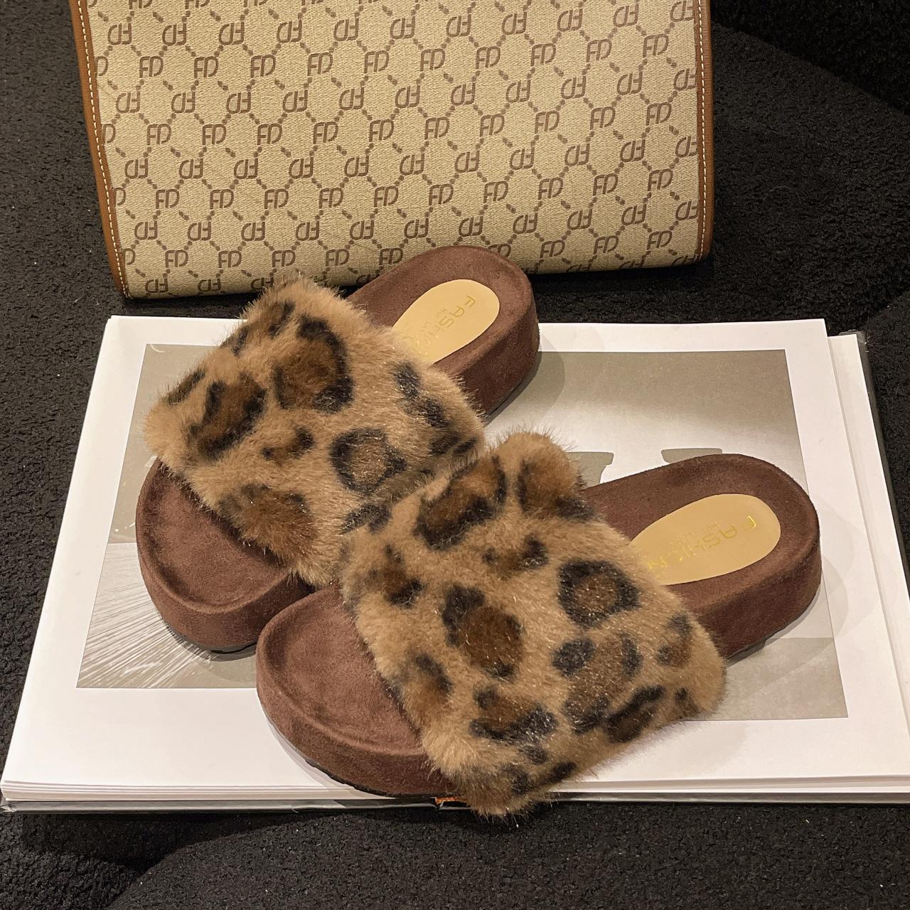 Сказочный ветер леопардовый принт пушистые тапочки женские для улицы 2025 осень новые плюшевые комнатные тапочки с хлопковым мопом 42 темно-коричневого