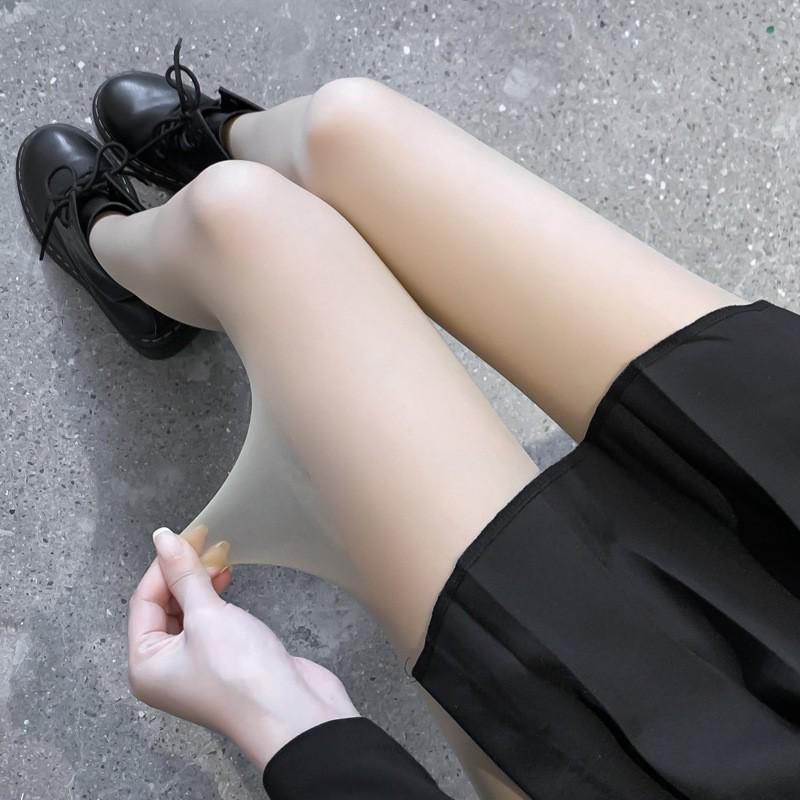Черные шелковые ультратонкие колготки с защитой от зацепов для женщин Core-spun silk firming crotch
Черные шелковые ультратонкие колготки с защитой от зацепов для женщин Core-spun silk firming crotch
