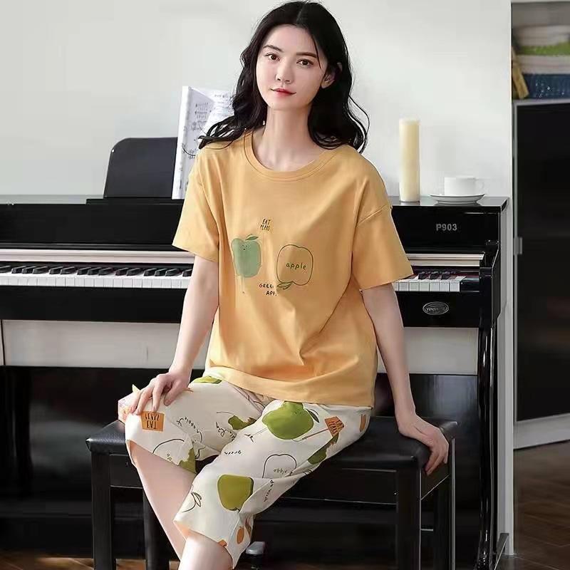 Lounge Sleepwear O-Neck Sleeping Breathable Summer Women s Cartoon Print T-shirt Crop Pants Set Daily Wear Two Pieces for Casual Sleepwear XXXXXL
Lounge Sleepwear O-Neck Sleeping Breathable Summer Women s Cartoon Print T-shirt Crop Pants Set Daily Wear Two Pieces for Casual Sleepwear XXXXXL