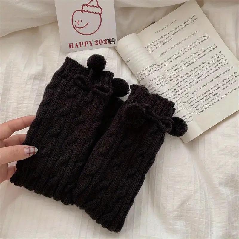 Japanese Lolita Sweet Girl Leg Warmer Knit Socks Wool Ball Knitted Foot Cover Cosplay Women Autumn Winter Heap Heap Socks One Size
Japanese Lolita Sweet Girl Leg Warmer Knit Socks Wool Ball Knitted Foot Cover Cosplay Women Autumn Winter Heap Heap Socks One Size