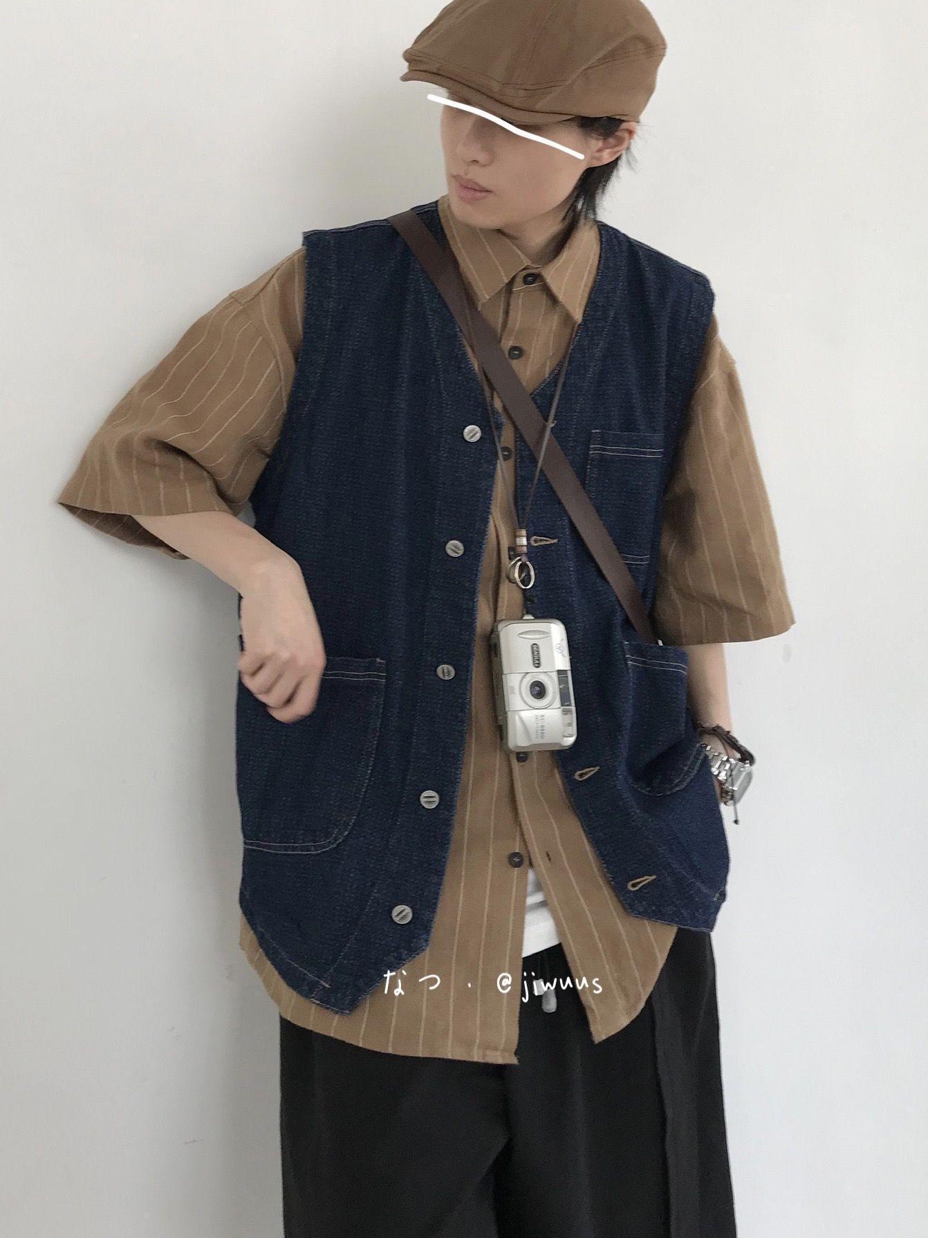 Унісекс Японський Ретро Денім Жилет з Багатьма Кишенями - Повсякденна Безрукавка для Чоловіків та Жінок L темно-синього кольору
Унісекс Японський Ретро Денім Жилет з Багатьма Кишенями - Повсякденна Безрукавка для Чоловіків та Жінок L темно-синього кольору