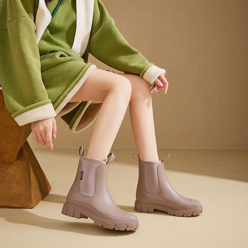 New fixed cotton women s rain shoes medium tube rain boots wear-resistant waterproof non-slip heightening wear-resistant rain outdoor wear single shoe 36 чёрный
New fixed cotton women s rain shoes medium tube rain boots wear-resistant waterproof non-slip heightening wear-resistant rain outdoor wear single shoe 36 чёрный