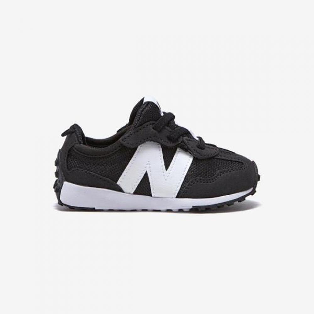 New Balance Kids Nw327cbw Shoes B1 19 1.NKPMFF341B 19 130
New Balance Kids Nw327cbw Shoes B1 19 1.NKPMFF341B 19 130