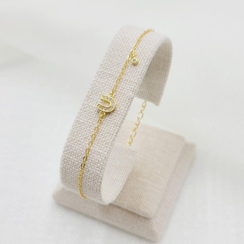 14k Silver Bling Horseshoe Lucky 925 Bracelet gold
14k Silver Bling Horseshoe Lucky 925 Bracelet gold