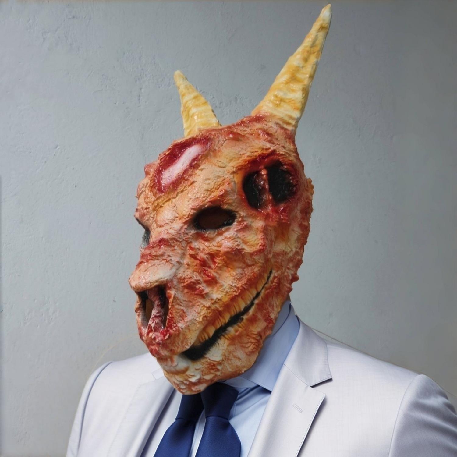 Zombie Sheep Head Latex Mask One size fits all adults красный
Zombie Sheep Head Latex Mask One size fits all adults красный
