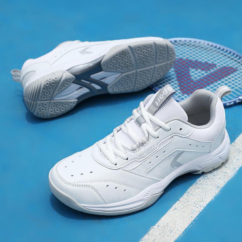 New badminton shoes men s breathable table tennis shoes ultra-light shock absorption non-slip women s shoes competition training tennis shoes 36
New badminton shoes men s breathable table tennis shoes ultra-light shock absorption non-slip women s shoes competition training tennis shoes 36