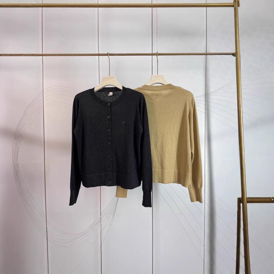 High-Quality M Brand Spring Miu Style Glitter Slim Fit Cardigan with Round Neck and Long Sleeves. Small
High-Quality M Brand Spring Miu Style Glitter Slim Fit Cardigan with Round Neck and Long Sleeves. Small