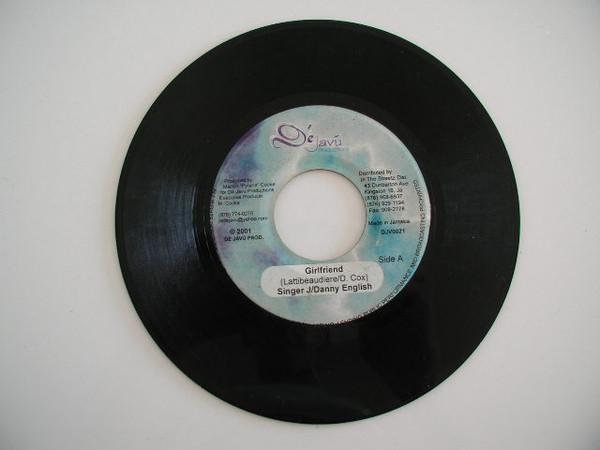 7inch Record SINGER J, DANNY ENGLISH, PATCHY - Girlfriend DJV0021 Dé Javú Product 2001 Jamaica Reggae, Ska & Dub Used
7inch Record SINGER J, DANNY ENGLISH, PATCHY - Girlfriend DJV0021 Dé Javú Product 2001 Jamaica Reggae, Ska & Dub Used