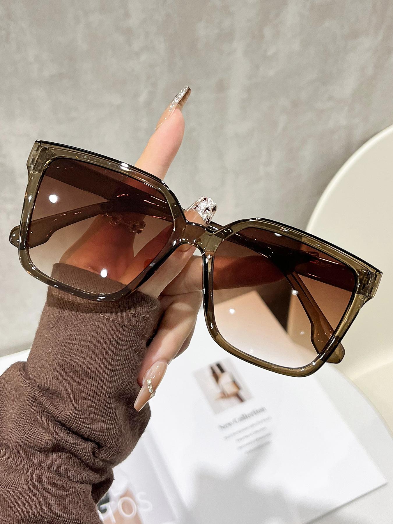 JYL TS Sunglasses Unisex UV Protection Small Frame Cat Eye Fashion 10011 A-11596 сангрія
JYL TS Sunglasses Unisex UV Protection Small Frame Cat Eye Fashion 10011 A-11596 сангрія