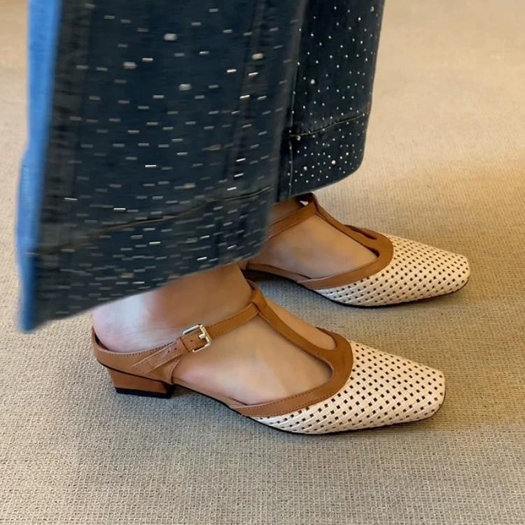 Genuine leather~ retro soft bottom square head T-shaped with woven hollow cool slippers women s commuting thick heel bag head mop 35
Genuine leather~ retro soft bottom square head T-shaped with woven hollow cool slippers women s commuting thick heel bag head mop 35