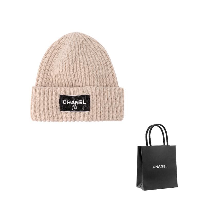 CHANEL 23K new style glitter letter knitted wool woolen hat, same style for men and women, couple model, beige чорний
CHANEL 23K new style glitter letter knitted wool woolen hat, same style for men and women, couple model, beige чорний