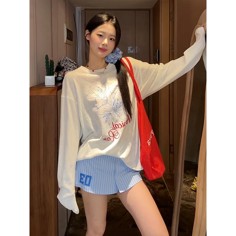 Korean Style Lily Print Women s Sun Protection Long Sleeve Cardigan - Summer 2025 Collection XL
Korean Style Lily Print Women s Sun Protection Long Sleeve Cardigan - Summer 2025 Collection XL