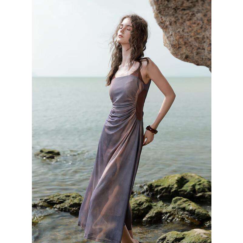 Платье макси с эффектом омбре, из сетки с плиссировкой, на тонких бретелях S
Платье макси с эффектом омбре, из сетки с плиссировкой, на тонких бретелях S