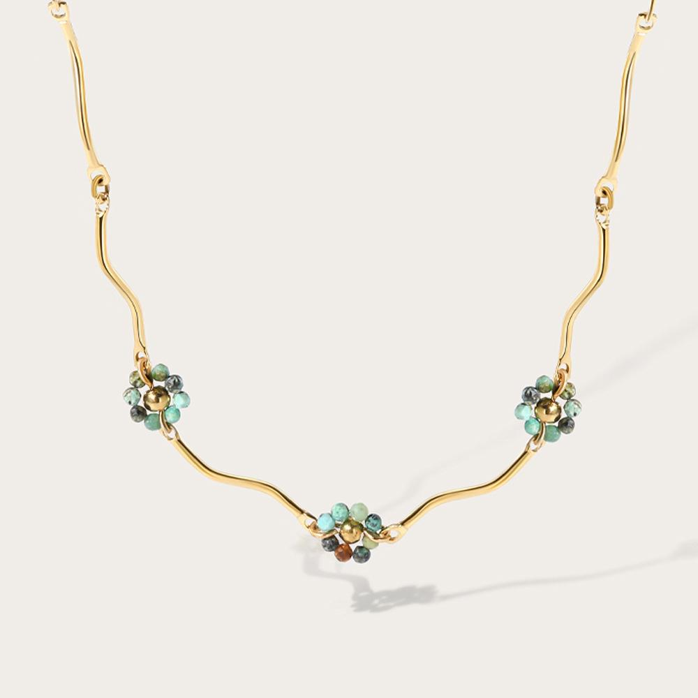 European & American Handmade Beaded Floral Titanium Steel Necklace - Fade-Resistant High-End Acrylic Choker
European & American Handmade Beaded Floral Titanium Steel Necklace - Fade-Resistant High-End Acrylic Choker