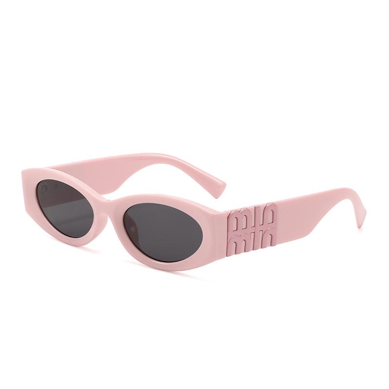 Modern Luxury min min Fashion Sunglasses For Women And Men Designer Oval Shape Unisex Sun Glasses Brand Shades UV400
Modern Luxury min min Fashion Sunglasses For Women And Men Designer Oval Shape Unisex Sun Glasses Brand Shades UV400