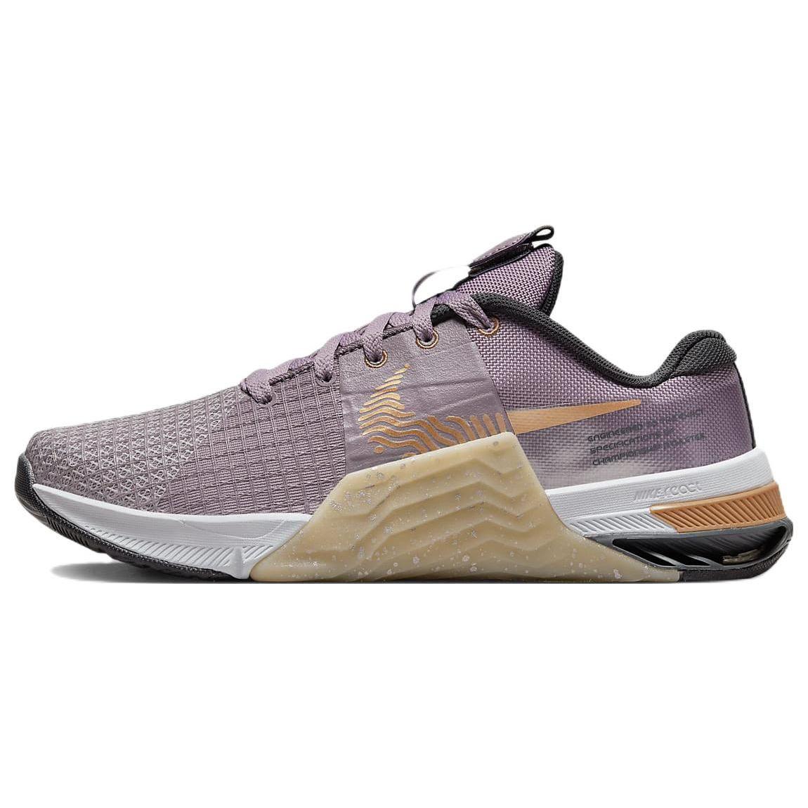 Nike Metcon 8 Premium Purple Smoke Metallic Copper Women s Training Shoes DQ4681-500 35.5
Nike Metcon 8 Premium Purple Smoke Metallic Copper Women s Training Shoes DQ4681-500 35.5