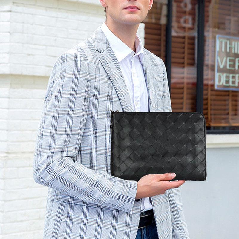 Men s Cowhide Woven Crossbody Bag - Korean Fashion Trend for Business Commute 22*3*31 cm чёрный
Men s Cowhide Woven Crossbody Bag - Korean Fashion Trend for Business Commute 22*3*31 cm чёрный