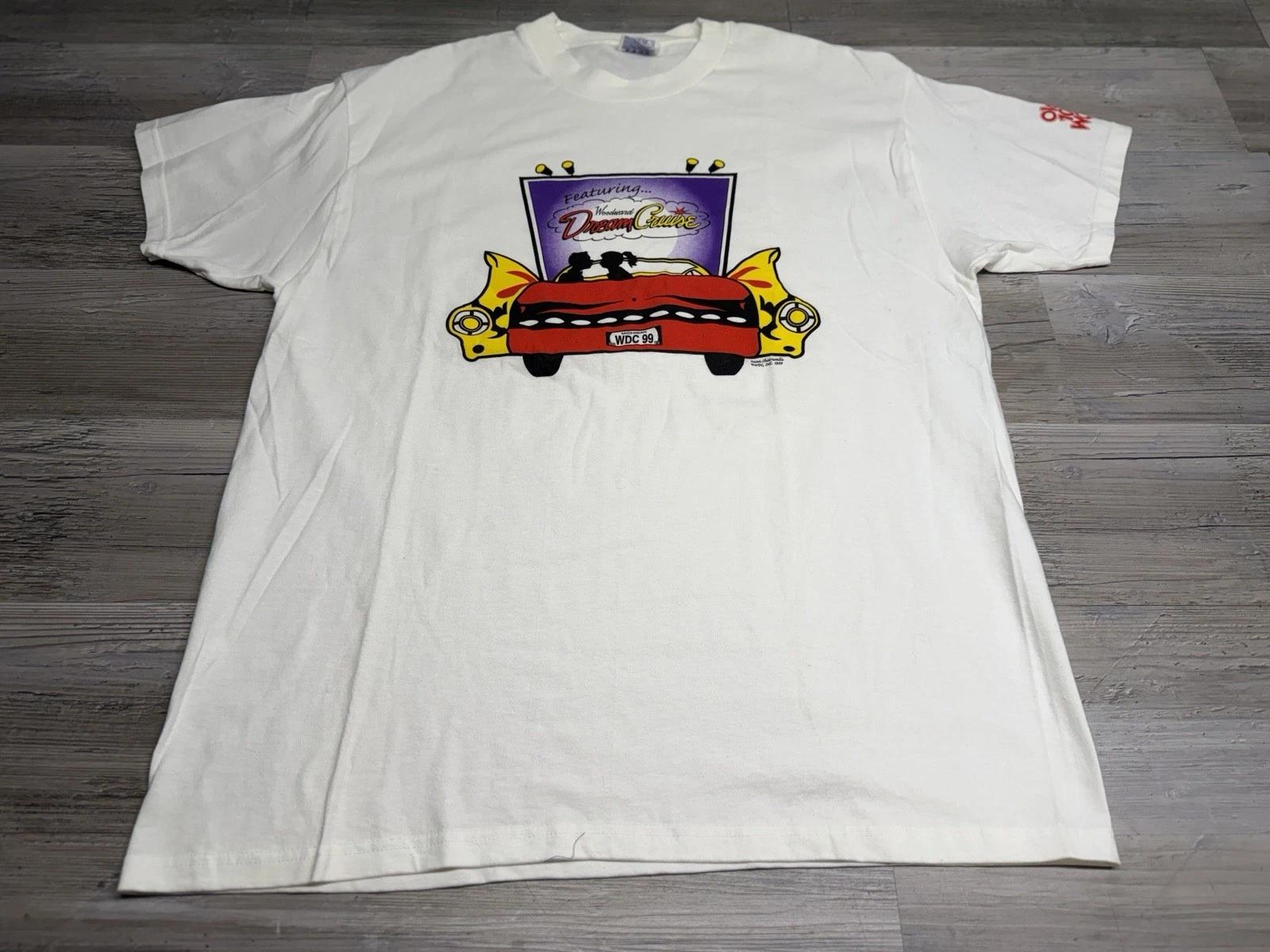 Vintage 1999 Woodward Dream Cruise T-Shirt Detroit Classic Car Show Mens Size XL XL
Vintage 1999 Woodward Dream Cruise T-Shirt Detroit Classic Car Show Mens Size XL XL