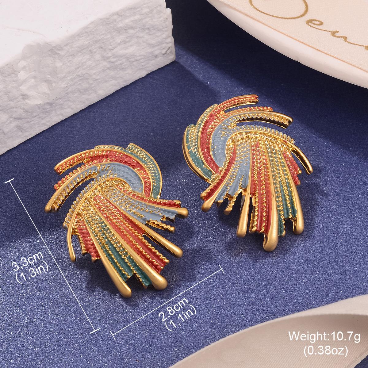 Patek Poly Color Drip Oil Earrings Medieval Oil Painting New Chinese Flower Stud Earrings Niche Versatile Jewelry Premium Sense
Patek Poly Color Drip Oil Earrings Medieval Oil Painting New Chinese Flower Stud Earrings Niche Versatile Jewelry Premium Sense