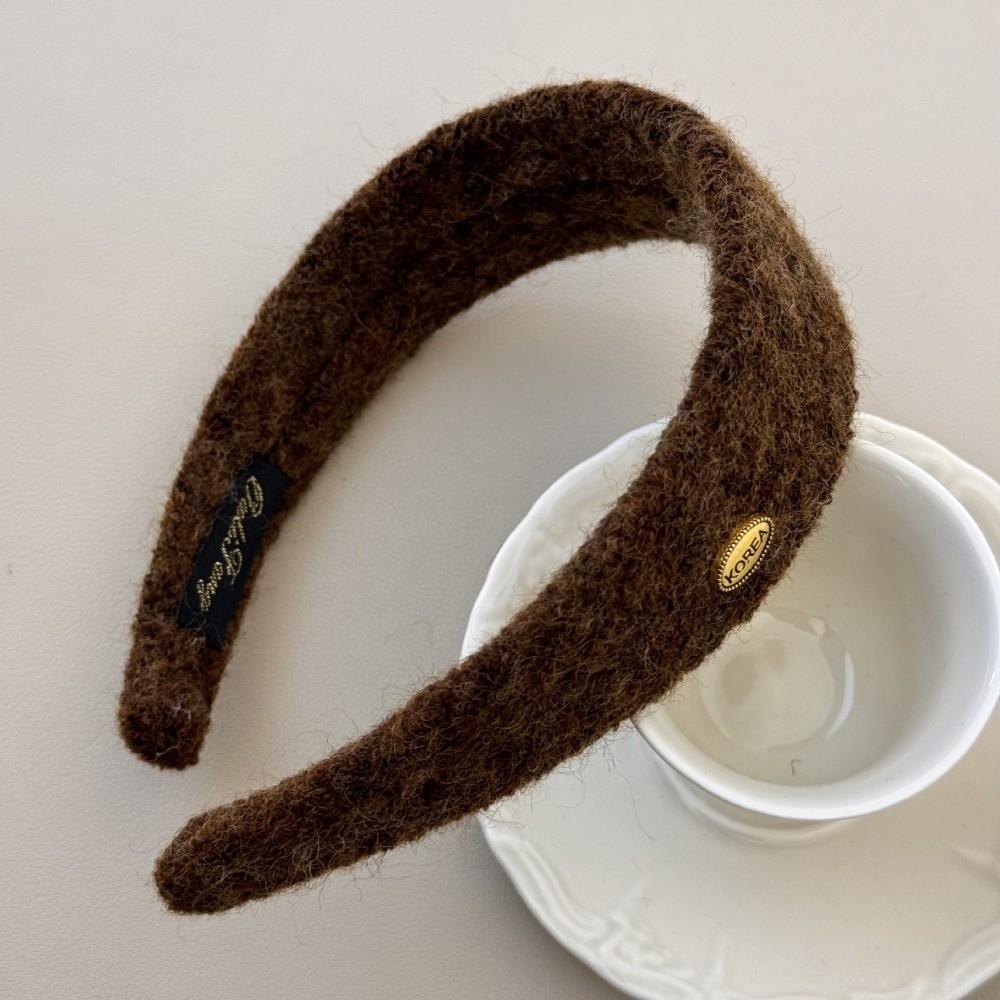 Европейская и американская заколка-ободок бархатный обруч для волос модный женский ободок головной убор кофейный
Европейская и американская заколка-ободок бархатный обруч для волос модный женский ободок головной убор кофейный