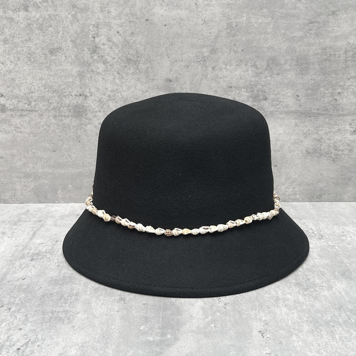 Hepburn Style Show Face Small Shell Chain Flat Top Bucket Hat Woolen Top Hat Women S Trendy Hat Elegant Felt Hat M(56-58cm) чорний
Hepburn Style Show Face Small Shell Chain Flat Top Bucket Hat Woolen Top Hat Women S Trendy Hat Elegant Felt Hat M(56-58cm) чорний