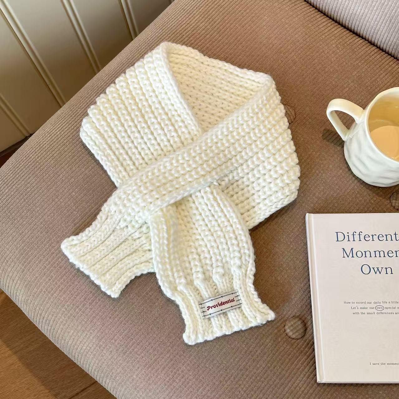 Унісекс Об ємний В язаний Однотонний Шарф - М який, Теплий та Універсальний для Осені та Зими 145 cm білий
Унісекс Об ємний В язаний Однотонний Шарф - М який, Теплий та Універсальний для Осені та Зими 145 cm білий