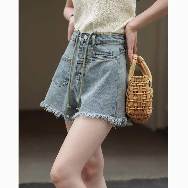 Mishow Short Jeans Summer Commuter All-match 100% хлопок Винтажная кисточка Высокая талия Прямая А-силуэт Мода Повседневный Джинс MXC33K0018
Mishow Short Jeans Summer Commuter All-match 100% хлопок Винтажная кисточка Высокая талия Прямая А-силуэт Мода Повседневный Джинс MXC33K0018