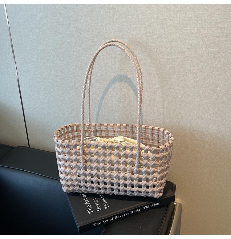 2025 плетеная ажурная женская сумка-корзина для овощей под мышкой популярная пляжная сумка новая сумка-тоут
2025 плетеная ажурная женская сумка-корзина для овощей под мышкой популярная пляжная сумка новая сумка-тоут