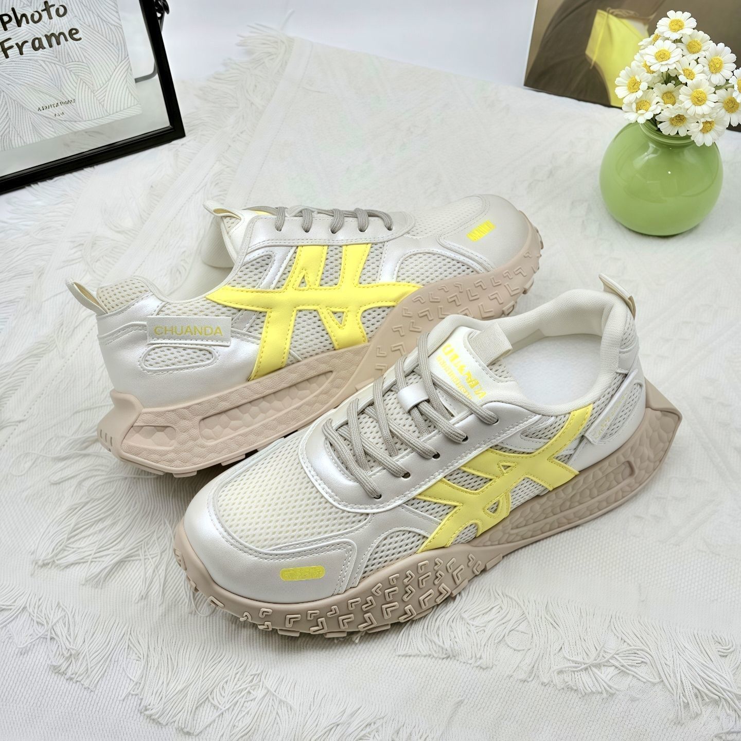 Женские летние спортивные кроссовки с толстой подошвой 3,5 см, из дышащей сетки, на резиновой подошве 34
Женские летние спортивные кроссовки с толстой подошвой 3,5 см, из дышащей сетки, на резиновой подошве 34