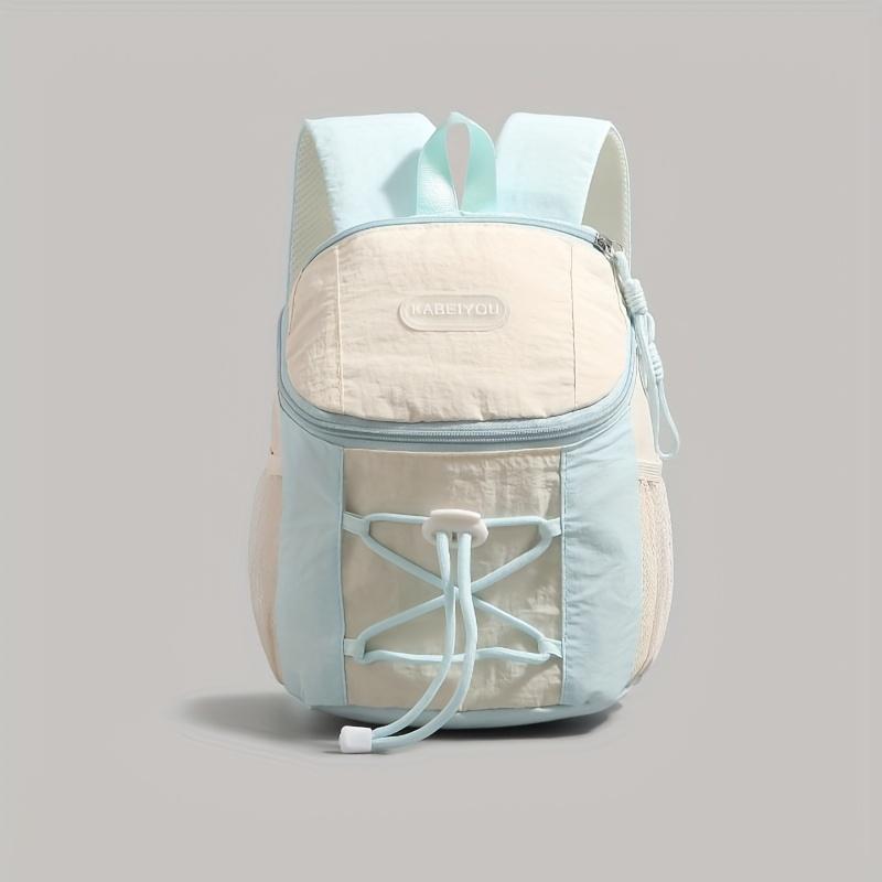 Stylish And Compact Drawstring Backpack for Women, a Casual Sports Bag Suitable for Books
Stylish And Compact Drawstring Backpack for Women, a Casual Sports Bag Suitable for Books